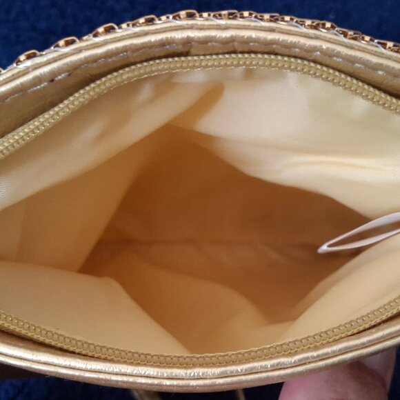 Shakira Vintage Gold Mesh Crossbody Evening Bag - Picture 6 of 12